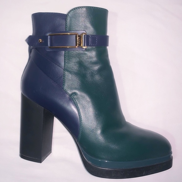 Tod’s Size 7 Women Leather Ankle Boots - Picture 3 of 14